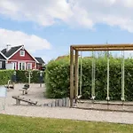 Fy400-brenderup-fyn-strandgardsvej-233 * Bro (Funen)