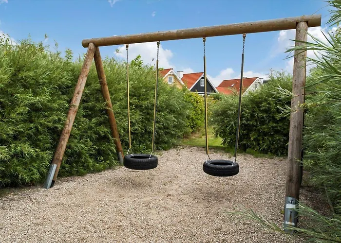 Holiday home Fy400-brenderup-fyn-strandgardsvej-233 *